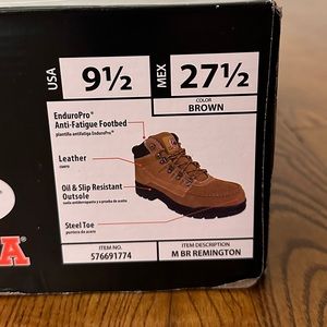 NWT..Brahma leather steel toe boots, size 9 1/2brown NEW IN BOX